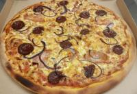 Magyaros pizza