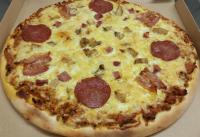 Húsimádó pizza